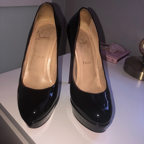 Christian Louboutin pumps - Picture 3 of 5